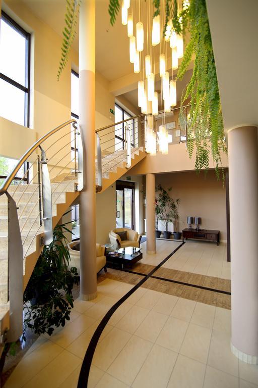 Amadeus Motel วอมซา ภายนอก รูปภาพ