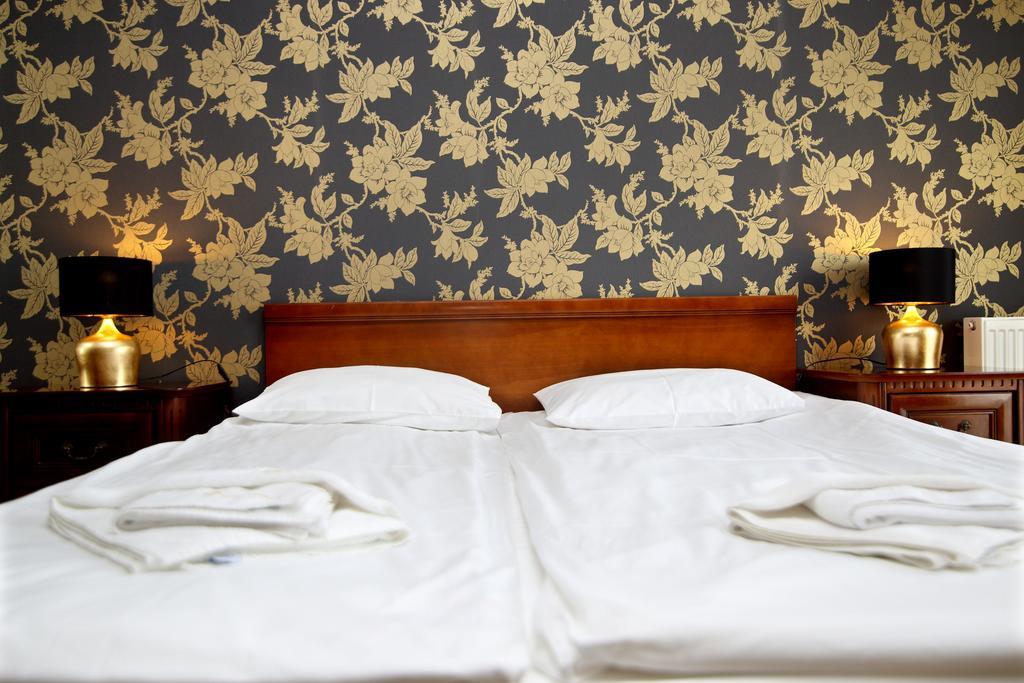Amadeus Motel วอมซา ภายนอก รูปภาพ