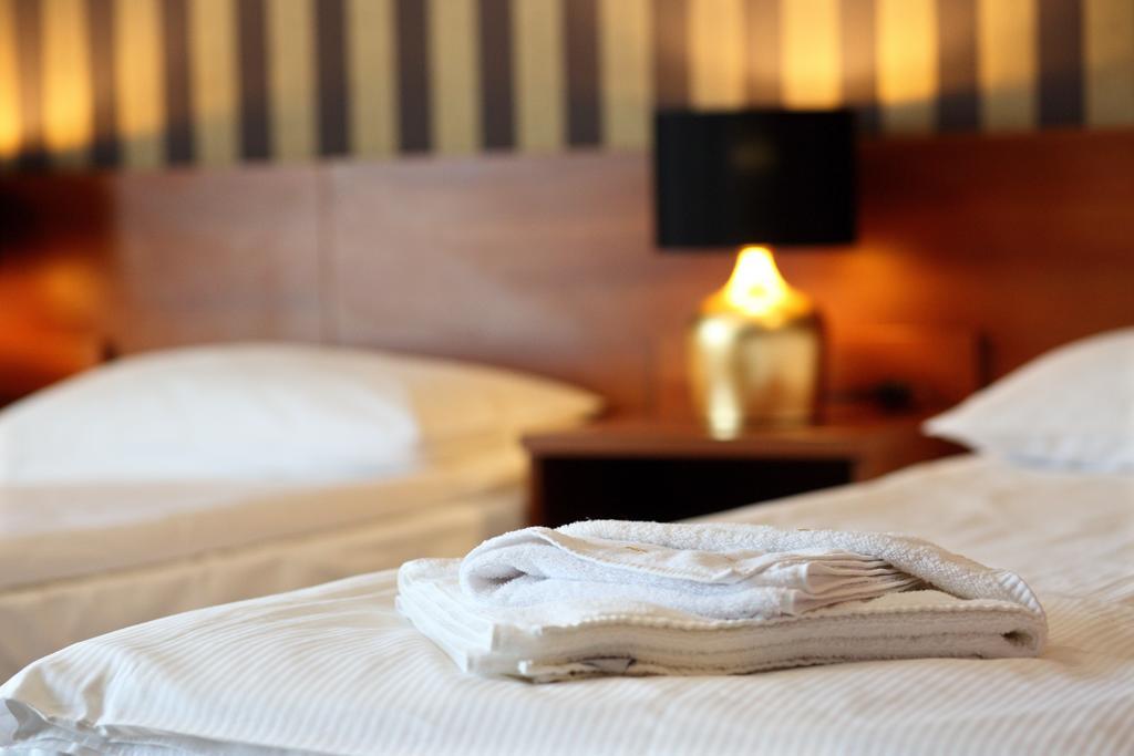 Amadeus Motel วอมซา ภายนอก รูปภาพ