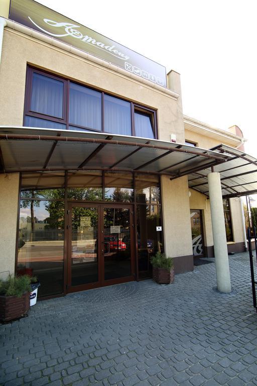 Amadeus Motel วอมซา ภายนอก รูปภาพ